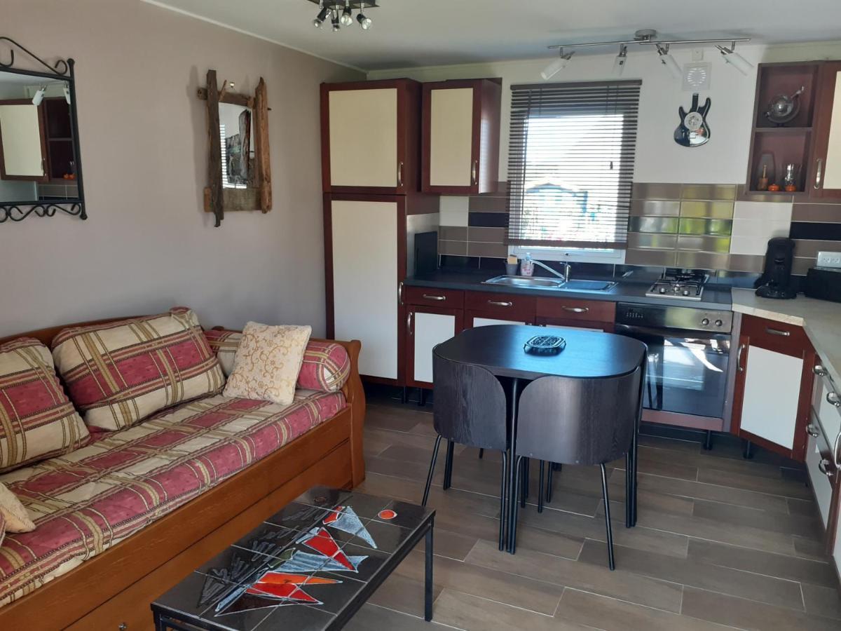 Petite Maison A 100 M De La Petite De Gavres Riantec